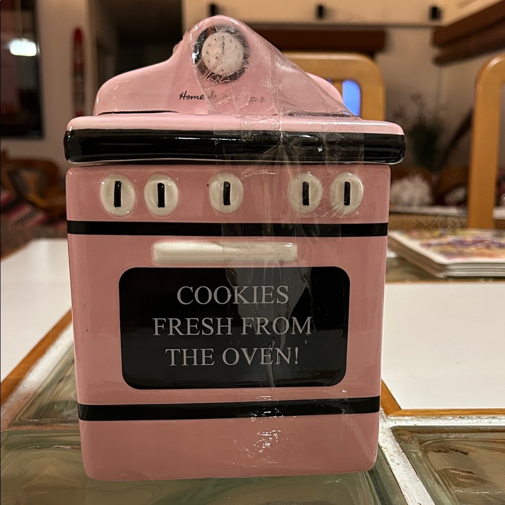 Pink Retro Oven Cookie Jar
